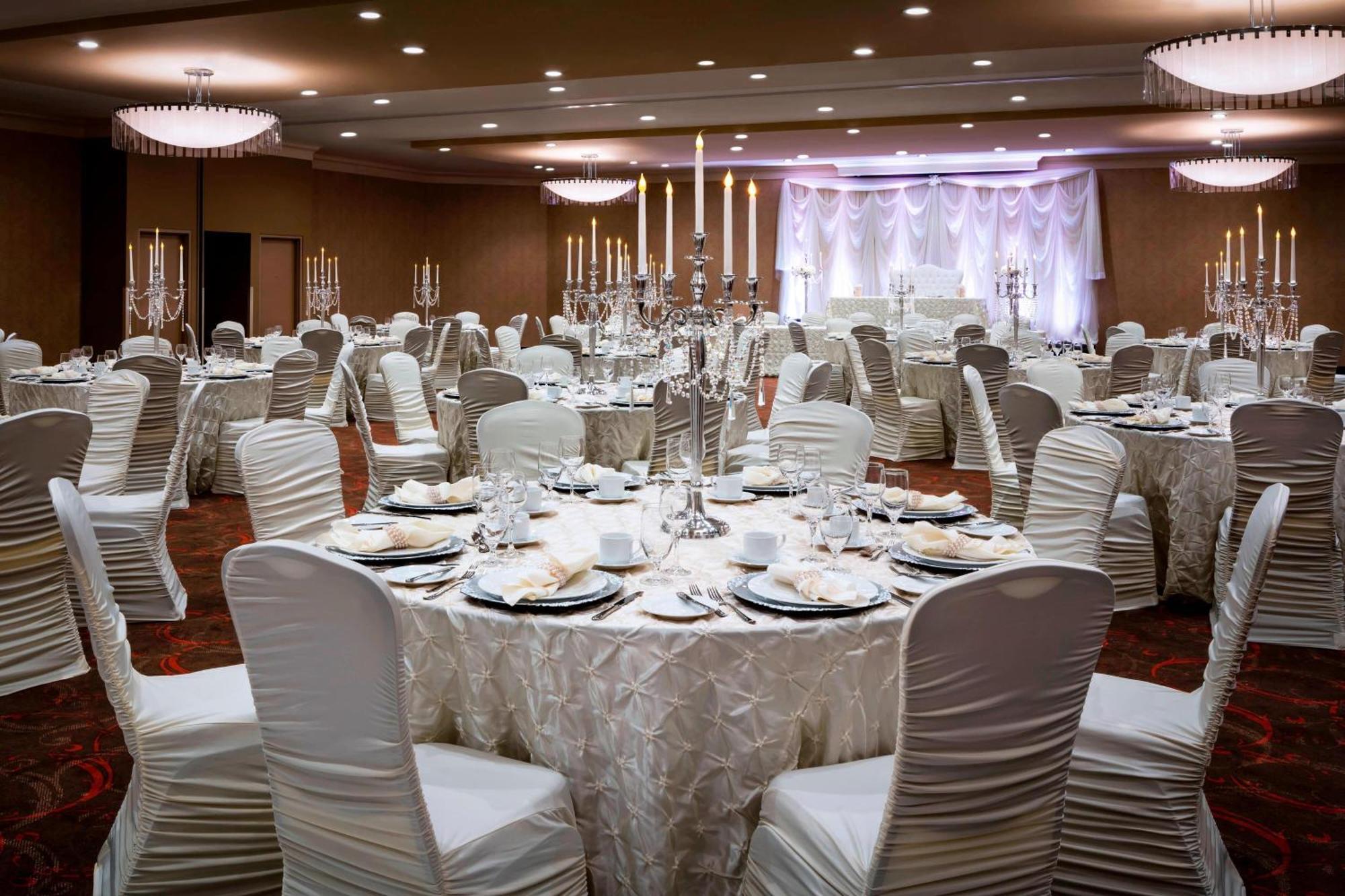 Delta Hotels By Marriott Sault Ste. Marie Waterfront Екстер'єр фото